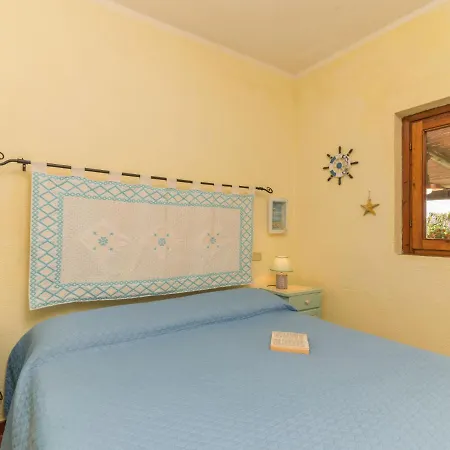 Holiday home Le Rocce - Pau219 By Interhome