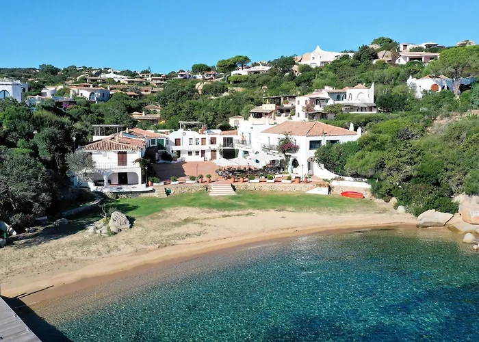 Le Rocce - Pau219 By Interhome